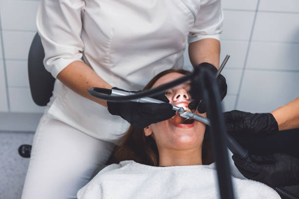 Best Emergency Tooth Extraction in Lynwood, CA